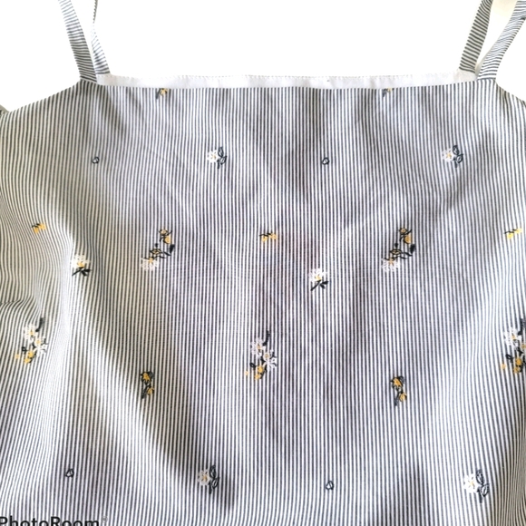 Cooper & Ella Cold Shoulder Top - Picture 5 of 7